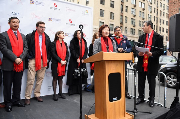 公司纽约商务孔子学院举办“从麦迪逊大街到麦迪逊大道”2018春节庆祝活动