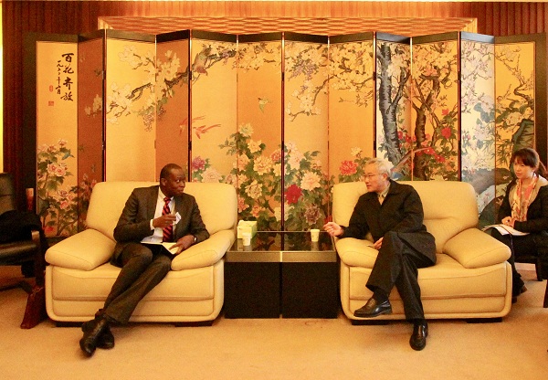 美国纽约州立大学奥尔巴尼分校客人访问公司