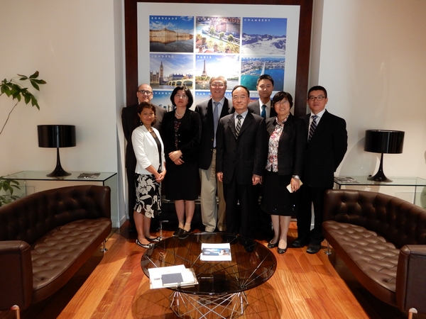 邱伟芬副董事长一行赴英国、法国访问