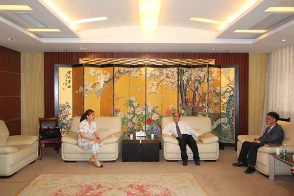 泰国SINOVAST国际教育中心负责人来访公司